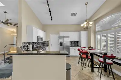 1011 Rose River Court Kitchen