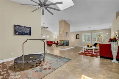 1011 Rose River Court Living Room