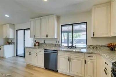 3360 Paso Andres Street Street, Las Vegas, NV 89146 Kitchen