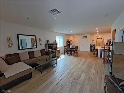 9476 White Fir Grove Court Living Room