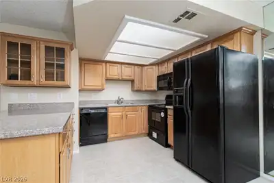 1001 Falconhead Lane 102 Kitchen