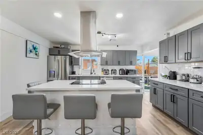 6320 Bristol Way, Las Vegas, NV 89107 Kitchen