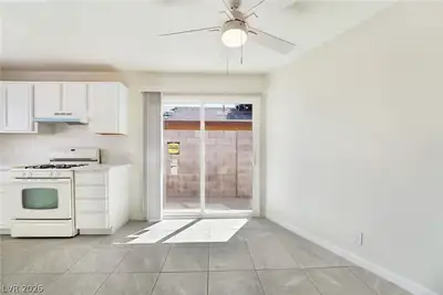 4672 Rita Drive, Las Vegas, NV 89121 Dining Area
