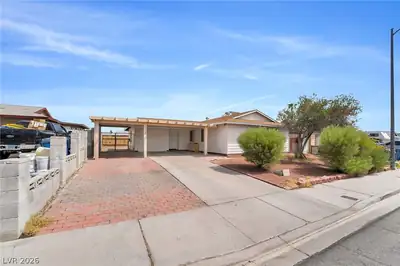 4672 Rita Drive, Las Vegas, NV 89121 Front of Structure