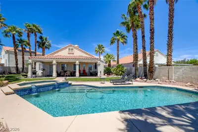 7365 Tamarind Avenue Pool