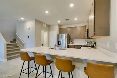 3179 Brynley Avenue Kitchen