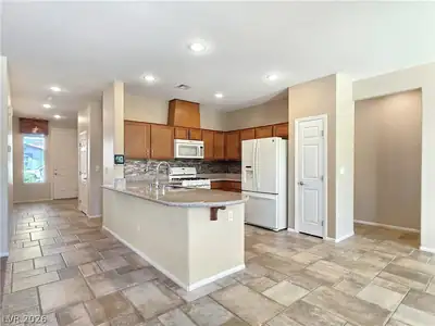 2485 Morrow Ridge Place Kitchen