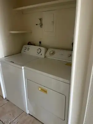 2710 Eldora Circle D Laundry