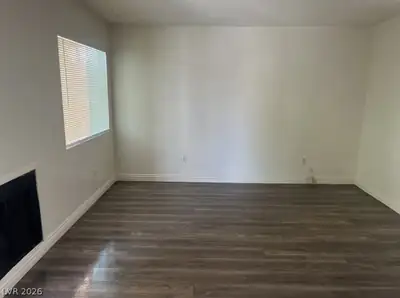 2710 Eldora Circle D Living Room