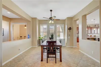 2586 Kinghorn Place Dining Area