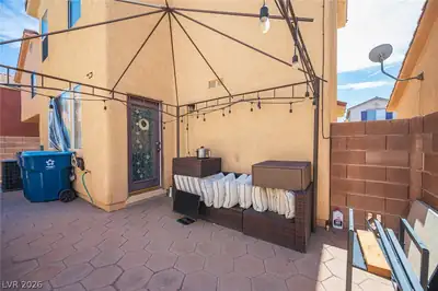 6882 Bronze Meadow Avenue Patio