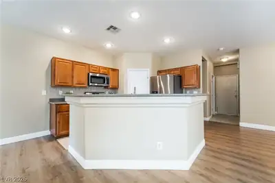 1080 Slate Crossing Lane 3 Kitchen