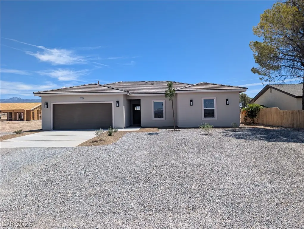 2886 Mount Charleston