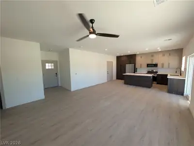 2886 Mount Charleston Living Room