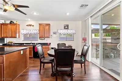 3160 McLennan Avenue Dining Area