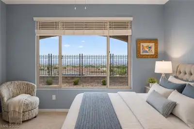 36 Berneri Drive Bedroom