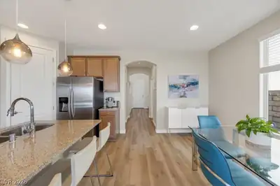 36 Berneri Drive Kitchen
