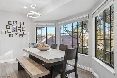 250 Garfield Drive Dining Area