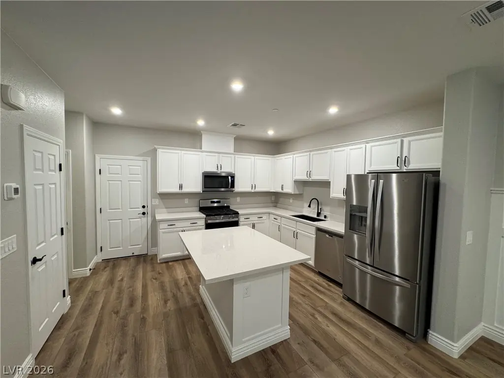 481 Filaree Place