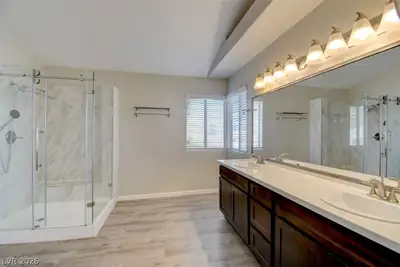 1334 Pine Terrace Court Primary Bathroom