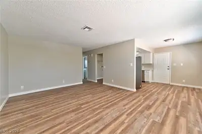4610 Pioneer Avenue Living Room