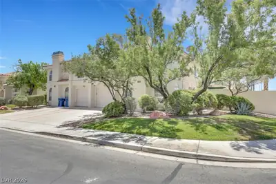 7989 Lisa Dawn Avenue, Las Vegas, NV 89147 Front of Structure