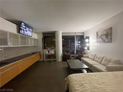 3722 Las Vegas Boulevard 1605 Living Room