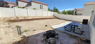 652 Painted Opus Place, North Las Vegas, NV 89084 Yard