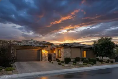 83 Basque Coast Street Las Vegas, NV 89138