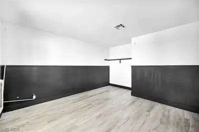 5505 Avenida Vaquero Bedroom