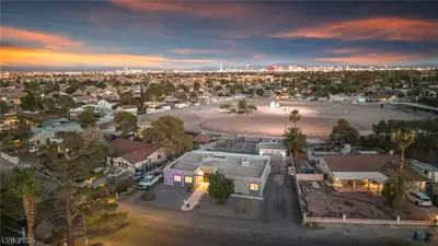 5505 Avenida Vaquero, Las Vegas