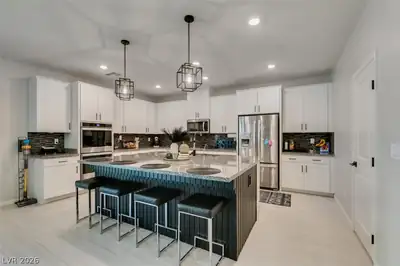 4058 Kibraney Avenue Kitchen