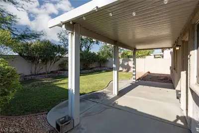 10991 PUMPKIN RIDGE Avenue n/a Patio