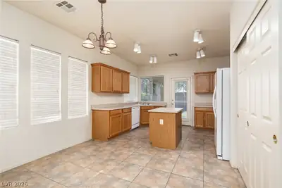 10991 PUMPKIN RIDGE Avenue n/a Kitchen