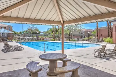 6675 Oxendale Avenue Pool