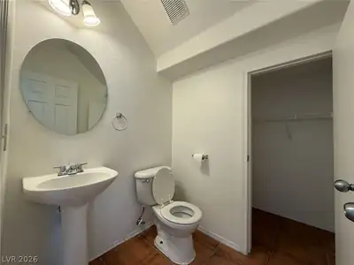 10541 KIVAS Court Bathroom
