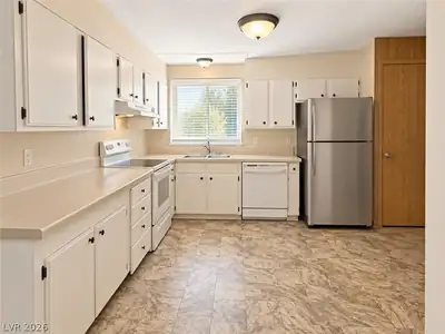 1350 Potomac Street Kitchen