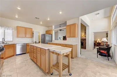 8316 Dawn Breeze Avenue Kitchen