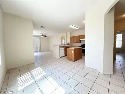 4929 Droubay Drive Kitchen