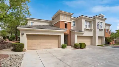 10810 Ultima Court 201 Las Vegas, NV 89144