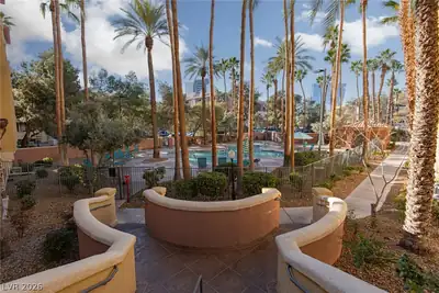 210 East Flamingo Road 117 Yard