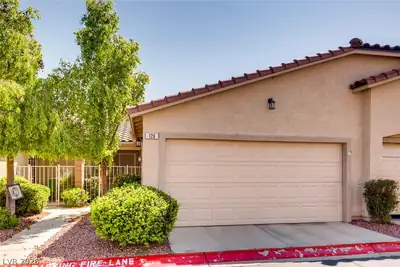 120 Painted Valley Street, Henderson