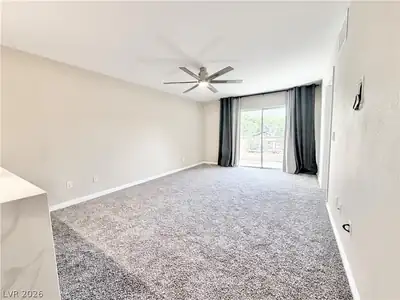8070 West Russell Road 2070 Living Room