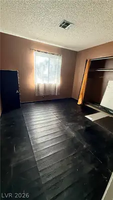 5161 PIONEER Avenue 202 Bedroom