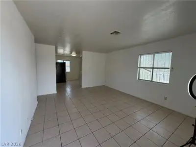 425 East Merlayne Drive Living Room