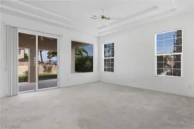 955 Vista Del Sol Court Living Room