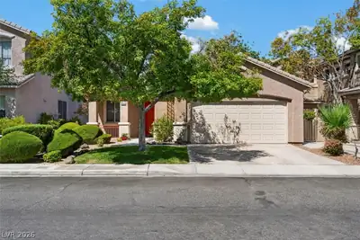 9745 Canterbury Creek Street Las Vegas, NV 89183
