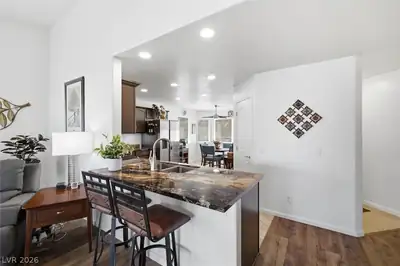 5100 Graystone Drive Kitchen