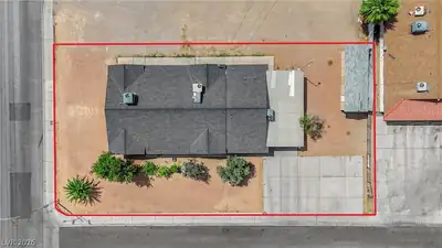 2401 Ellis Street Aerial View