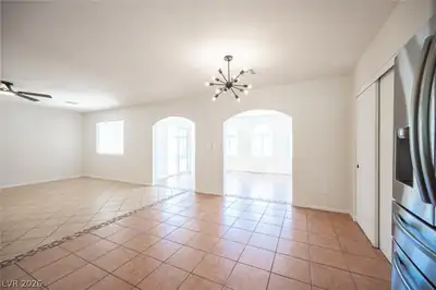 6133 Crystal Talon Street Dining Area